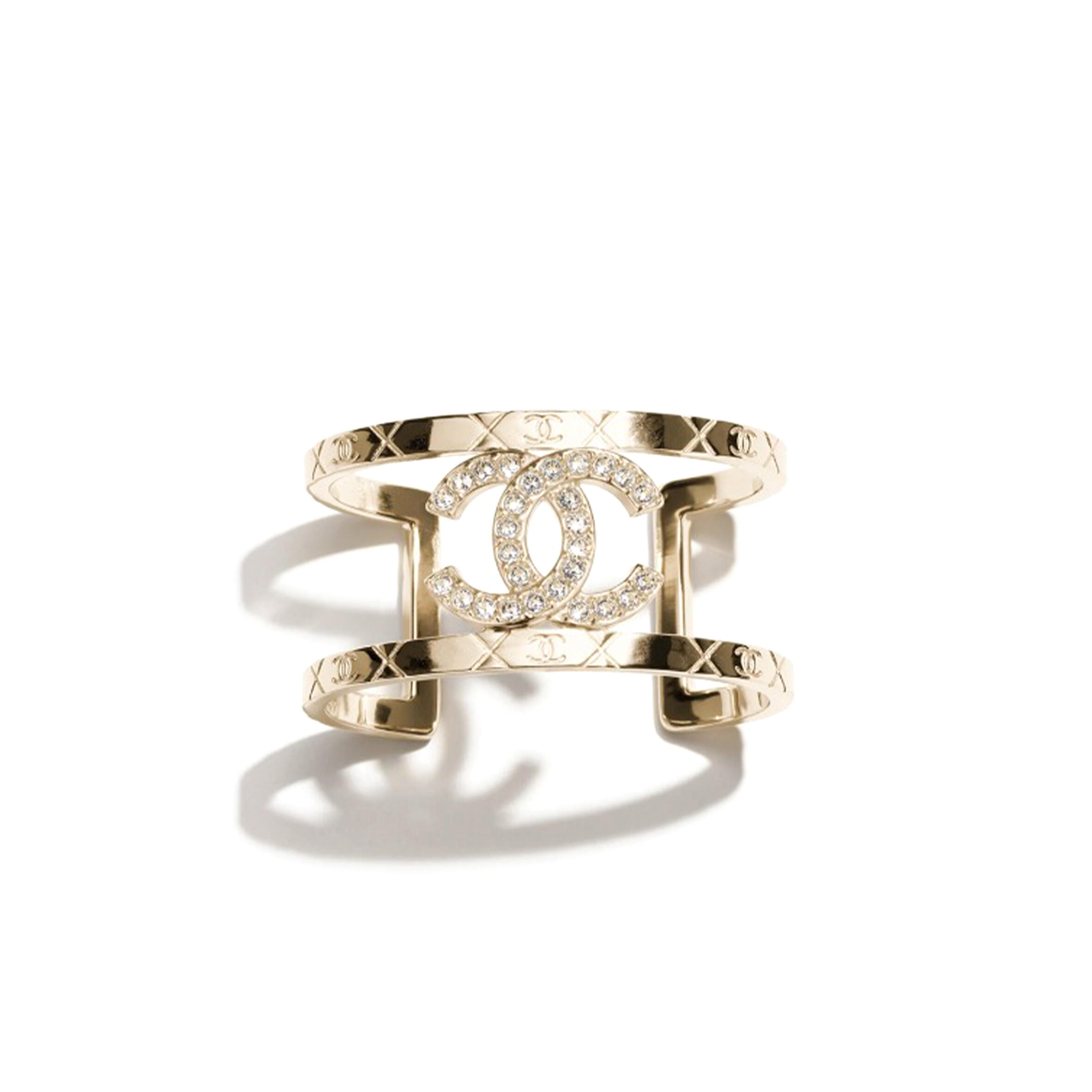 Ch**el wide bracelet abf259